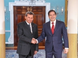 Rubio turkmanistonlik mavqedoshi bilan uchrashdi 