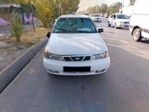 Driver hits three students in Margilan