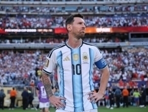 Messi muxlislariga murojaat bilan chiqdi