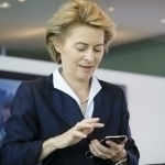 YeI sudi fon der Lyayenning yozishmalarini ko‘rishni boshladi