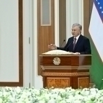 Президент банкларнинг маҳаллалардаги ишидан мутлақо норози эканини айтди