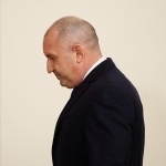 Bolgariya sudi Radevning iste’fosini tasdiqladi