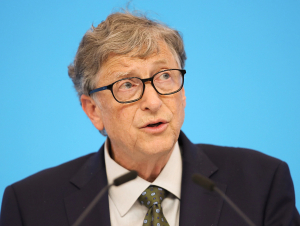 Билл Гейтс янги вирусга қарши курашиш учун 5 миллион доллар хайрия қилди
