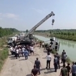 Damas vehicle falls into a canal in Andijan 