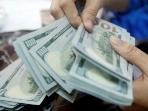 Dollar exchange rate in Uzbekistan rises again