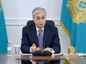 Тўқаев парламентни бир палатали қилиш таклифини изоҳлади