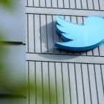 Twitter қарзларни тўламагани сабаб судга тортилди