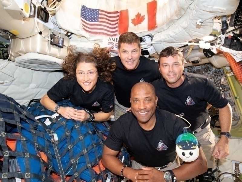 Tarixiy missiya yakuni: Artemis II nimalarga erishdi? (video)