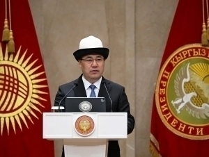 Жапаров Қирғизистоннинг ташқи қарзи қанча эканини айтди
