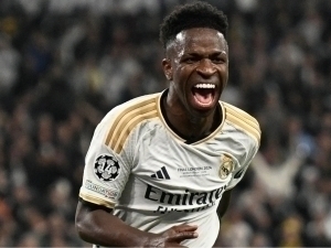 “Ал-Аҳли” Винисиусга 1 млрд евролик шартнома таклиф қилди