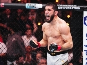 Махачев Оқ уйда жанг қилишни хоҳлаётганини тасдиқлади