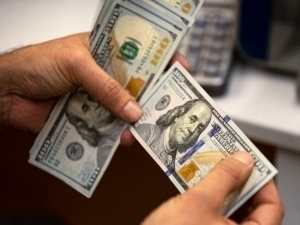 Энди валюта айирбошлашда пулнинг манбаси текширилади. Қирғизистонда!