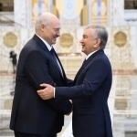 Shavkat Mirziyoyev Lukashenkoni tug‘ilgan kuni bilan tabrikladi