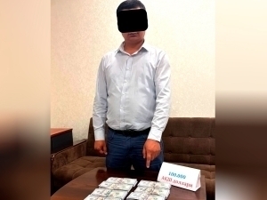 Toshkent viloyatida bankir 100 ming dollar bilan ushlandi