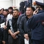 Энди Россияга борган мигрантлар янги телефон сотиб олишга мажбур бўладими?
