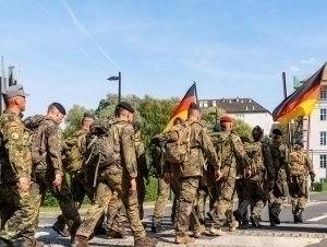 Германияда эркакларга мамлакатни рухсатсиз тарк этиш тақиқланди