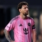 Muxlislar Messining maydonga tushmagani uchun 347 ming dollar undirib oldi