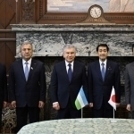 Shavkat Mirziyoyev Yaponiya Parlamenti Maslahatchilari palatasi prezidenti bilan uchrashdi
