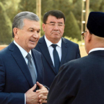 Prezident Hakim Termiziy maqbarasini ziyorat qildi