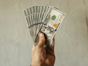 Dollar kursi ko‘tarildi