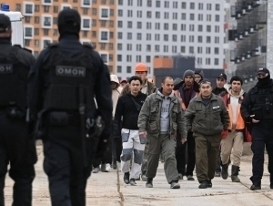 6 мингга яқин мигрант Россиядан чиқариб юборилади