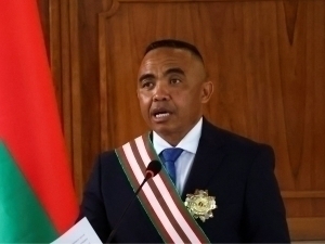 Harbiy to‘ntarishdan so‘ng polkovnik Madagaskar prezidenti bo‘ldi