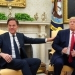 “Пахта қўйиш” ва мулойим эътирозлар: Рюттенинг Трамп билан учрашуви қандай ўтди? (видео)