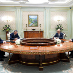 Шавкат Мирзиёев Сергей Лебедевни қабул қилди