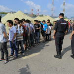 Rossiya: mushtlashuvda ishtirok etgan migrantlar 40 yilga “deport” qilinmoqda
