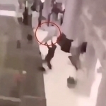 Saudiyada erkak Masjidul Haramdan o‘zini tashladi (video)