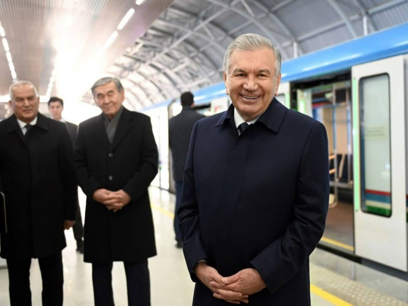Mirziyoyev got acquainted with construction works in the metro (photo report)
