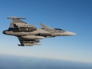 Швеция Украинага 150 тагача қирувчи етказиб бериши мумкин