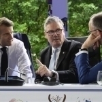 Yevropa yetakchilari Trampga sim qoqdi 