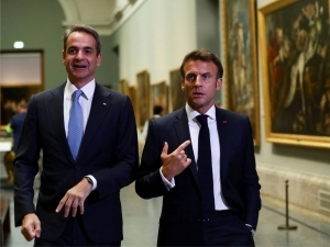 Fransiya va Gretsiya mudofaa bitimini yana besh yilga uzaytiradi