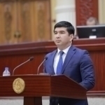 Rasman: Sobiq qishloq xo‘jaligi vaziri qamoqqa olindi