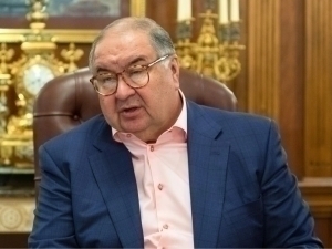 Алишер Усмонов синглисига қарши айбловлар бўйича судда ғолиб чиқди