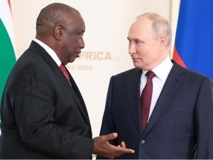 “Садақа сўрагани келганимиз йўқ”. ЖАР раҳбари Путинни дон йўлагини очишга чақирди