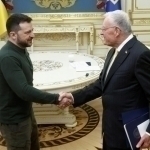 Trampning odami Zelenskiy bilan uchrashdi (video)