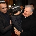 Shavkat Mirziyoyev Yaponiyadagi o‘zbekistonliklar bilan uchrashdi