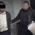 Sobiq IIB xodimini ishga tiklab qo‘ymoqchi bo‘lgan inspektor qo‘lga tushdi