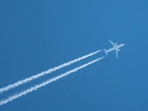 Latviya Belarus va Rossiya bilan havo chegaralarini yopdi