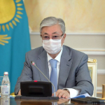 To‘qayev ikki shifokorga vafotidan keyin “Mehnat Qahramoni” unvonini berdi
