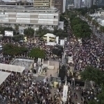 Yuz minglab isroilliklar G‘azodagi vaziyat bo‘yicha miting o‘tkazdi 