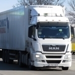 Trucks driving in the far-left lane faces fines