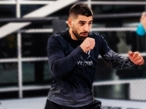 Топурия Махачевни Оқ уй жангидан қочганликда айблади