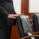 Ҳокимлар яна бир ваколатидан мосуво қилиняпти