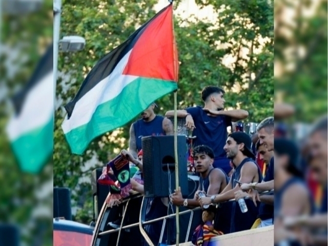 Isroil vaziri Falastin bayrog‘ini ko‘targani uchun Yamalni tanqid qildi (video)