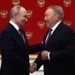 Putin Kremlda Nazarboyev bilan uchrashdi