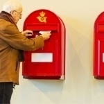 Данияда почта хизмати хат ташишни тўхтатади