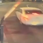 Samarqandda Cobalt aeroportga “uchib kirib”, skuterni urib yubordi (video)